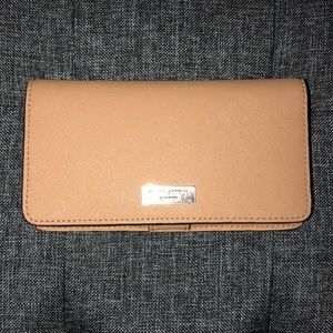 Henri Bendel Wallet